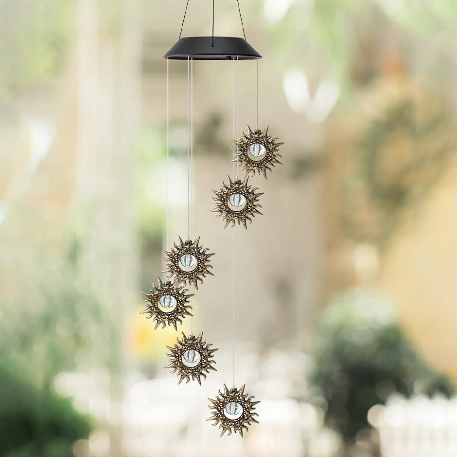 Décoration Contemporaine Bohème Solaire Imperméable ABS Métal Lune Soleil Étoile Carillon Éolien Suspendu LED Lumière Extérieure Éclairage Paysager Pour Patio Extérieur 