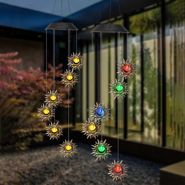 Décoration Contemporaine Bohème Solaire Imperméable ABS Métal Lune Soleil Étoile Carillon Éolien Suspendu LED Lumière Extérieure Éclairage Paysager Pour Patio Extérieur 