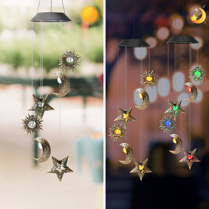 Décoration Contemporaine Bohème Solaire Imperméable ABS Métal Lune Soleil Étoile Carillon Éolien Suspendu LED Lumière Extérieure Éclairage Paysager Pour Patio Extérieur 