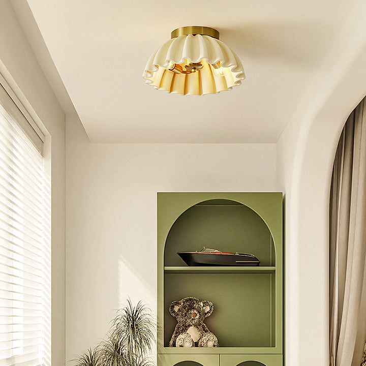 Traditionelle französische Harz-Metallschale Ruffle 2-Licht Semi-Flush Mount Deckenleuchte für den Flur 