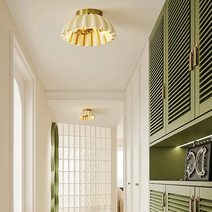 Traditionelle französische Harz-Metallschale Ruffle 2-Licht Semi-Flush Mount Deckenleuchte für den Flur 