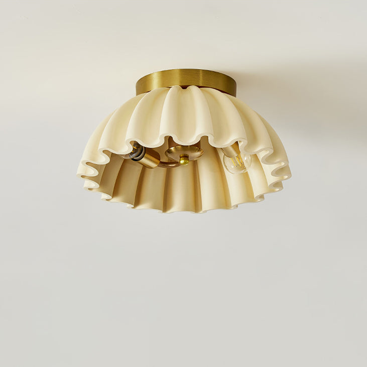 Traditionelle französische Harz-Metallschale Ruffle 2-Licht Semi-Flush Mount Deckenleuchte für den Flur 