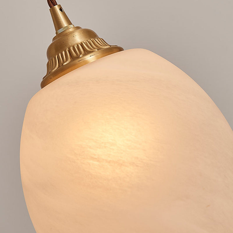 Traditionelle europäische Kupfer-Glas-Seide-Draht-Quaste-Kuppel-Oval-1-Licht-Pendelleuchte für das Nachtkästchen 