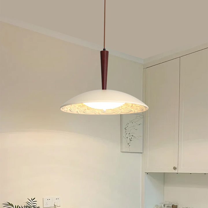 Lustre LED en forme de soucoupe volante en résine française traditionnelle avec matériel en bois PE pour salle à manger 