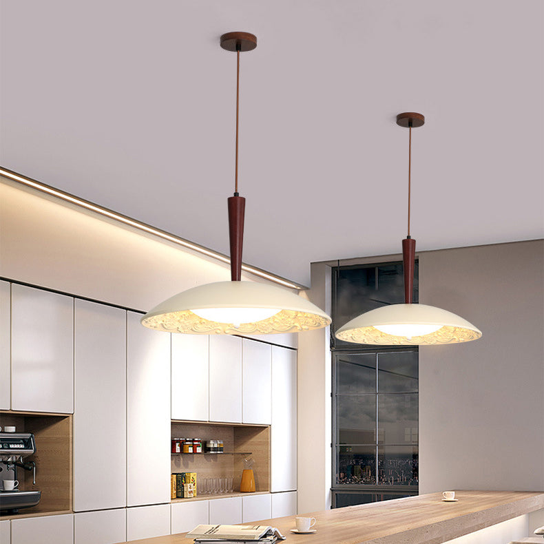 Lustre LED en forme de soucoupe volante en résine française traditionnelle avec matériel en bois PE pour salle à manger 