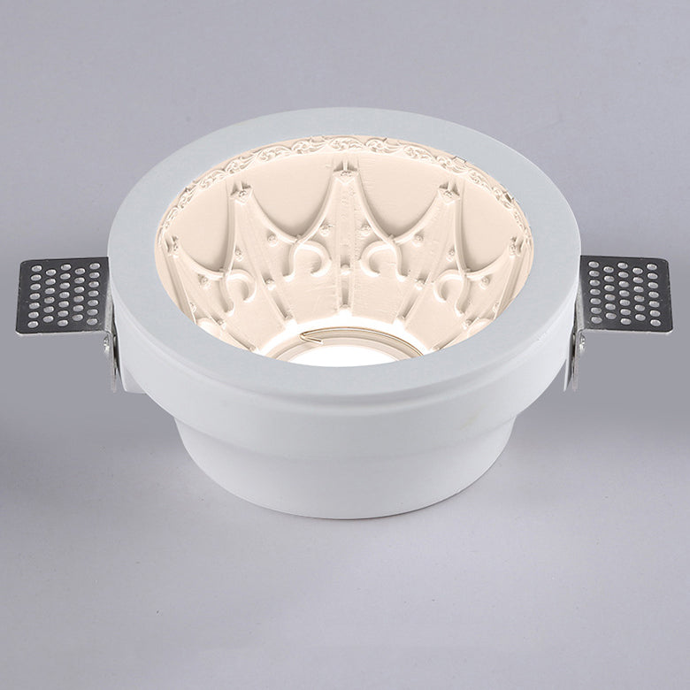 Plafonnier encastré en plâtre traditionnel français en aluminium rond avec une lumière pour couloir 
