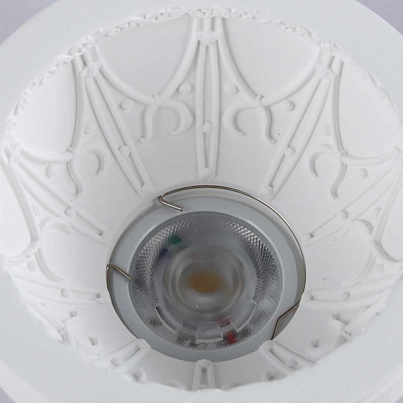 Plafonnier encastré en plâtre traditionnel français en aluminium rond avec une lumière pour couloir 