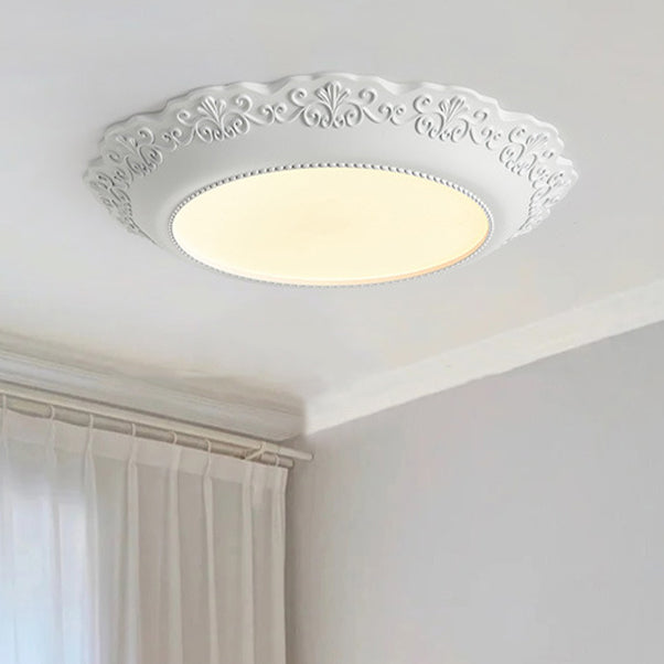 Traditional French Resin PE Round Relief Sculpture LED Flush Mount Ceiling Light For Bedroom