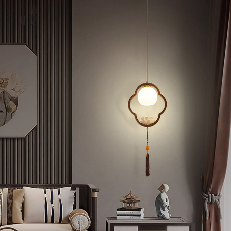 Lumière suspendue à 1 ampoule en céramique chinoise traditionnelle, bois de caoutchouc, verre, trèfle à quatre feuilles, lotus et pompon pour chevet 