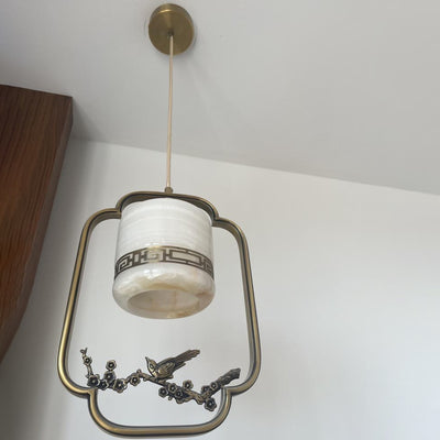 Lámpara colgante de 1 luz tradicional china de latón, jade, mármol, cilindro redondo tallado con pájaro y flor para la mesita de noche 