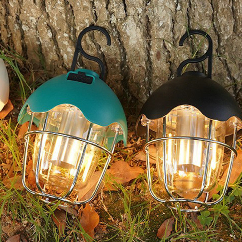Zeitgenössische Retro Wiederaufladbare Kunststoff Metall Kiefernzapfen Eierschalen Tragbare Camping LED Außenleuchte Für Außenbereich Terrasse 