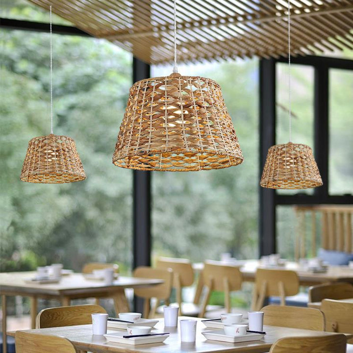 Tissage de ferme traditionnel en rotin fer cylindre ovale conique rond suspension 1-lumière pour salle à manger 