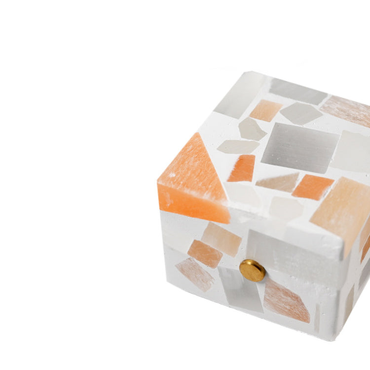 Lampe de table LED cube en plâtre d&