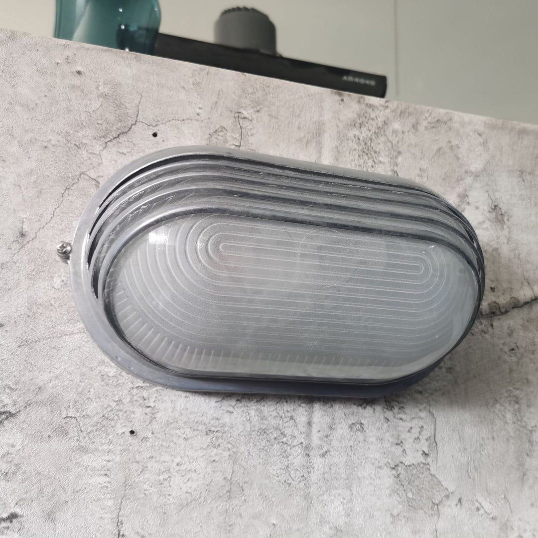Contemporáneo Industrial Impermeable Aluminio Vidrio Esmerilado Ovalado Rayado Aplique de Pared de 1 Luz para Patio Exterior 