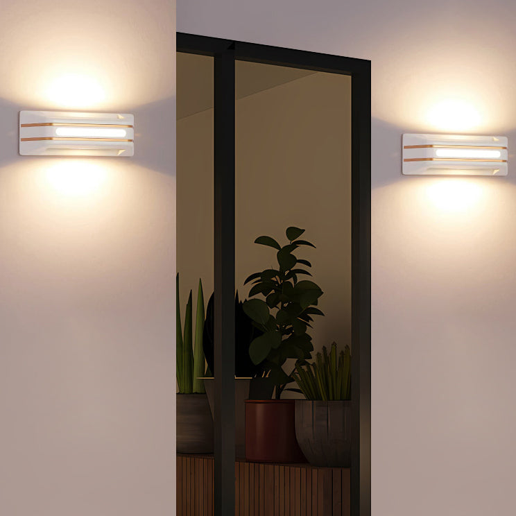 Moderne Einfachheit Wasserdichte Aluminium Rechteckige Streifen LED Wandleuchte für Außenbereich Terrasse 