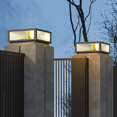 إضاءة المناظر الطبيعية LED من الألمنيوم والزجاج المقاوم للماء بتصميم عصري بسيط بخطوط مربعة للطاقة الشمسية للحديقة الخارجية 