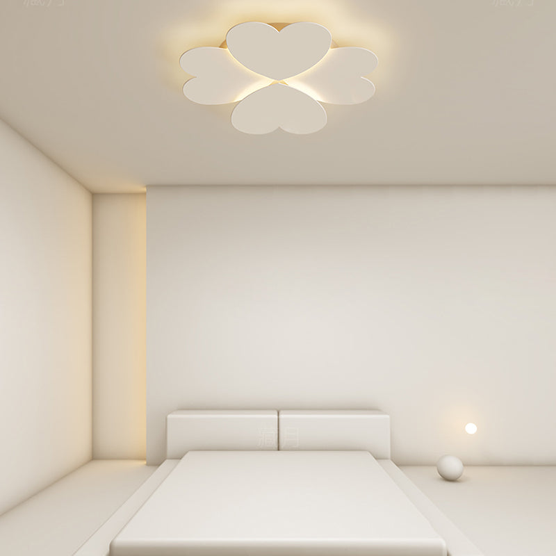 Moderne Einfachheit Liebe Herz Form Acryl Eisen LED Unterputz Deckenleuchte Für Schlafzimmer 