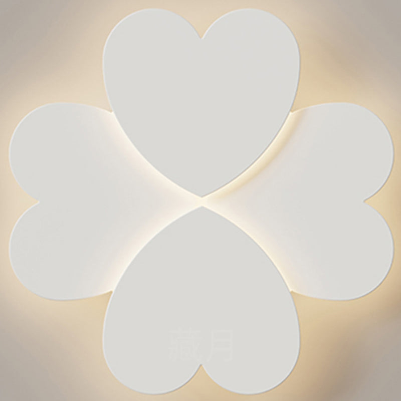 Moderne Einfachheit Liebe Herz Form Acryl Eisen LED Unterputz Deckenleuchte Für Schlafzimmer 