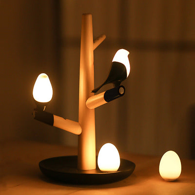 Zeitgenössische kreative PC ABS Holz Silikon Elsterzweig LED-Bewegungssensor Nachtlicht Tischlampe für Schlafzimmer 