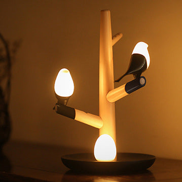 Zeitgenössische kreative PC ABS Holz Silikon Elsterzweig LED-Bewegungssensor Nachtlicht Tischlampe für Schlafzimmer 