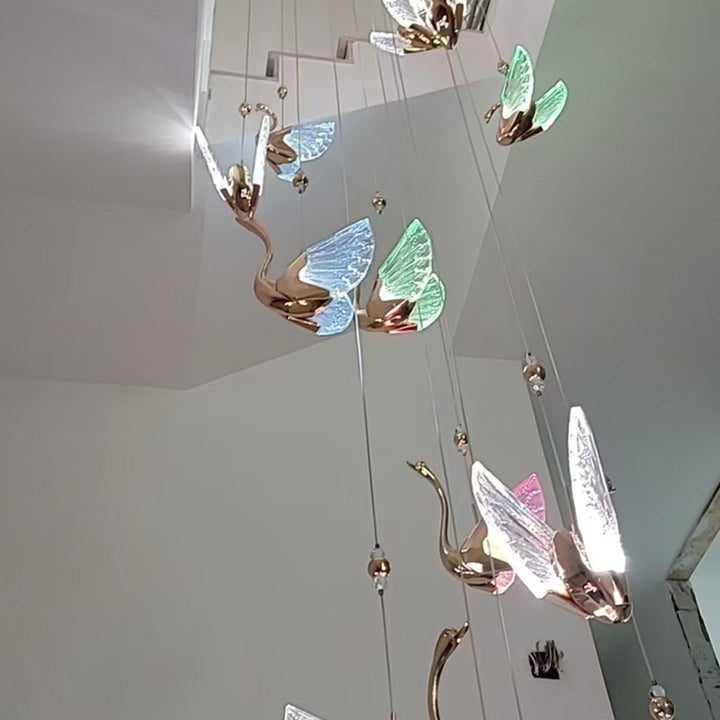 Lustre LED en forme de cygne en acrylique moderne et luxueux 