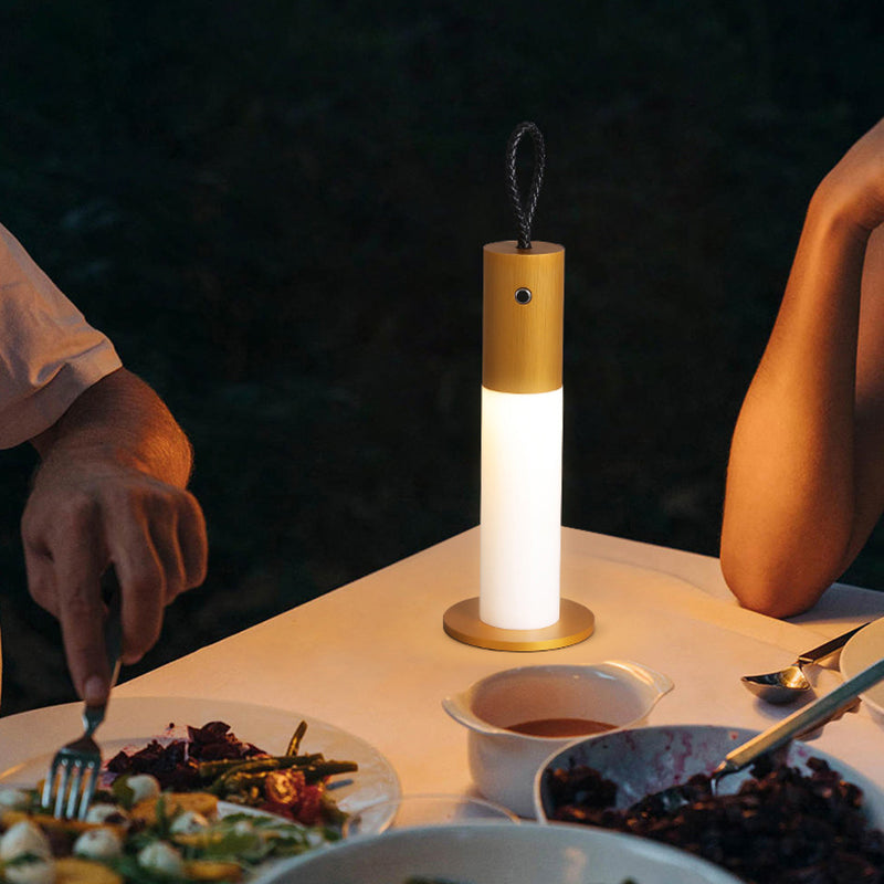 Lampe de table LED en aluminium et acrylique avec cordon de transport cylindrique portable minimaliste moderne pour chambre 