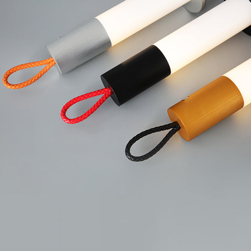 Lampe de table LED en aluminium et acrylique avec cordon de transport cylindrique portable minimaliste moderne pour chambre 