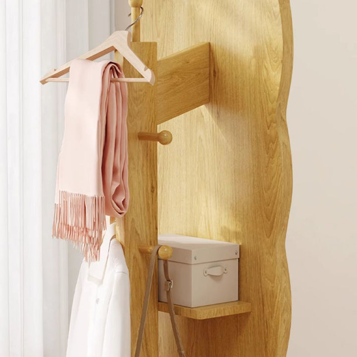 Moderner minimalistischer ovaler, runder, wellenförmiger, rotierbarer Ganzkörperspiegel aus mitteldichter Faserplatte und Glas mit 2 Ebenen für das Schlafzimmer 