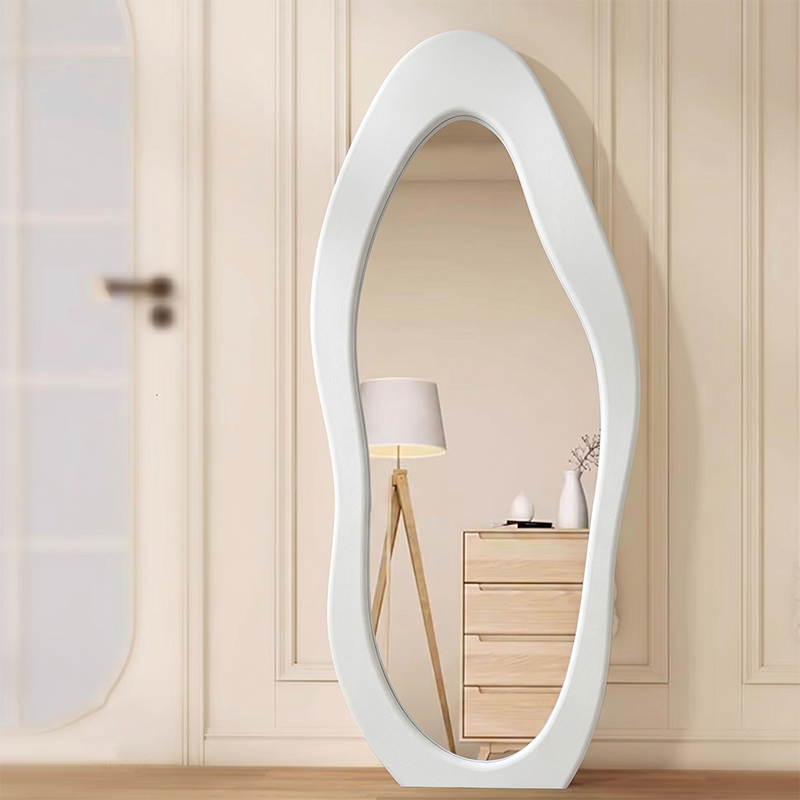 Moderner minimalistischer Ganzkörperspiegel mit gewelltem Design aus MDF, Samt und Glas für Schlafzimmer &amp; Wohnzimmer 