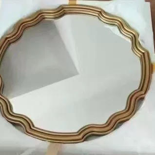 Traditioneller runder Wandspiegel aus Polyurethan und Glas in Wellenform im europäischen Stil für Wohnzimmer, Badezimmer und Schlafzimmer 