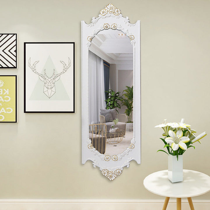 Traditioneller ovaler Wandspiegel aus MDF, Kunstharz und Glas im europäischen Stil für Schlafzimmer und Wohnzimmer 