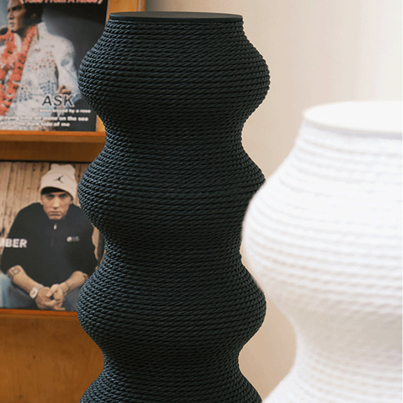 Modern Minimalist Cylindrical Wave-Patterned Paper Rattan Steel Cat Scratching Post For Living Room
