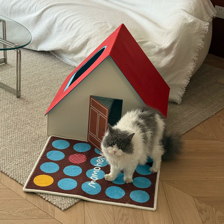 Modernes kreatives rechteckiges Katzenbett in Hausform aus Karton, Filz, Wellpapier und Fleecepad fürs Schlafzimmer 