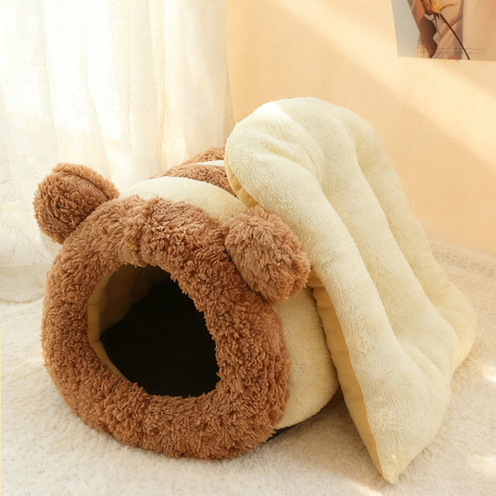 Contemporary Creative Alpaca Wool Arctic Fleece Bear-Shaped Cat Bed For Living Room &amp; Bedroom