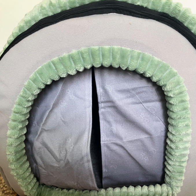 Cama para gato plegable con arco, de terciopelo minimalista moderno, esponja y algodón PP, para sala de estar y dormitorio 