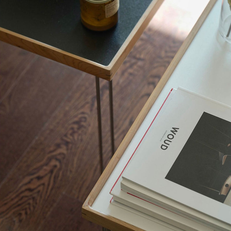 Table basse contemporaine nordique carrée en bois massif et acier inoxydable, 1 niveau, pour salon 