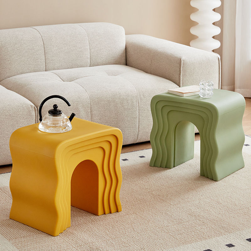 Contemporary Nordic PE Wavy Trapezoid Side Table 1-Tier For Living Room