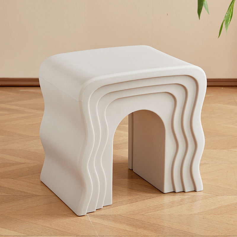 Contemporary Nordic PE Wavy Trapezoid Side Table 1-Tier For Living Room