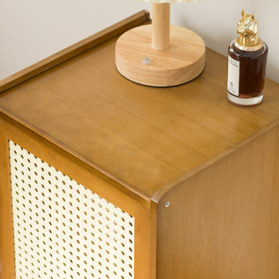 Traditional Japanese Rectangular Medium Density Fiberboard Bamboo Nightstand 1-Cabinet For Bedroom