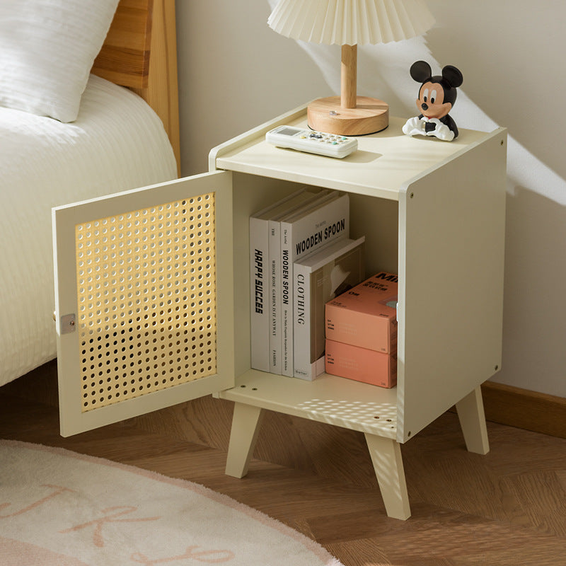 Traditional Japanese Rectangular Medium Density Fiberboard Bamboo Nightstand 1-Cabinet For Bedroom