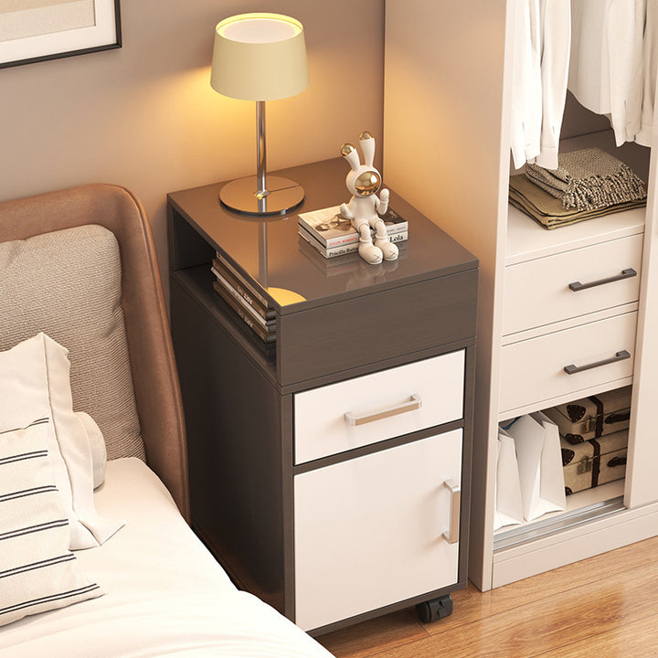 Moderner minimalistischer rechteckiger Nachttisch aus mitteldichter Faserplatte mit 1 Schublade für das Schlafzimmer 