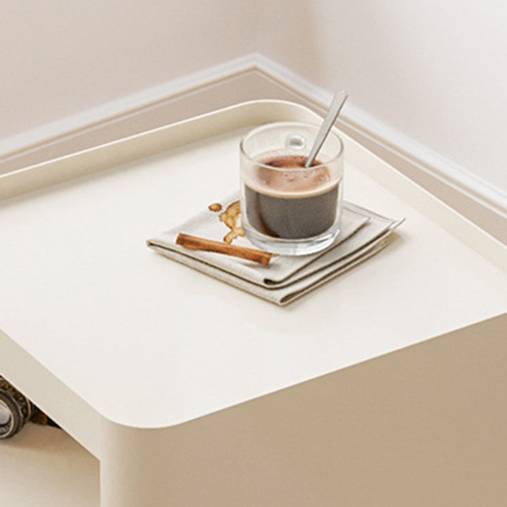 Moderner minimalistischer rechteckiger beweglicher Nachttisch aus Eisen mit 4 Ebenen für das Schlafzimmer 