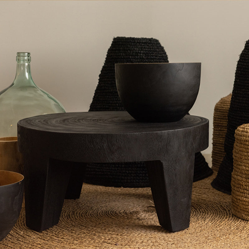 Table basse ronde traditionnelle rustique en bois massif - table sculpturale basse fabriquée à la main pour le salon 