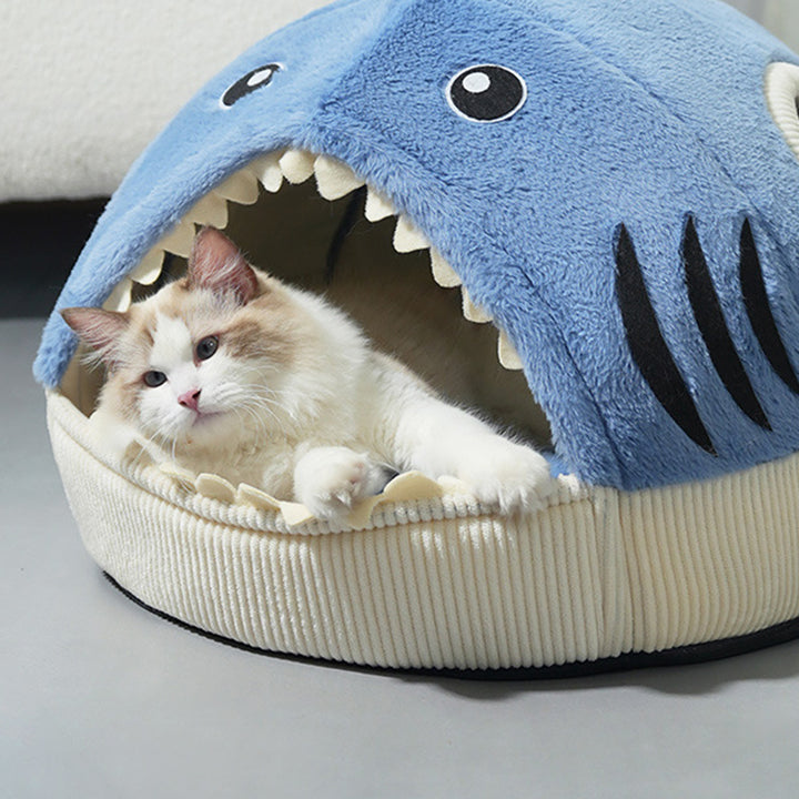 Lit contemporain créatif Petit requin lit pour chat en fourrure de lapin en coton PP lit pour chien pour chambre à coucher 