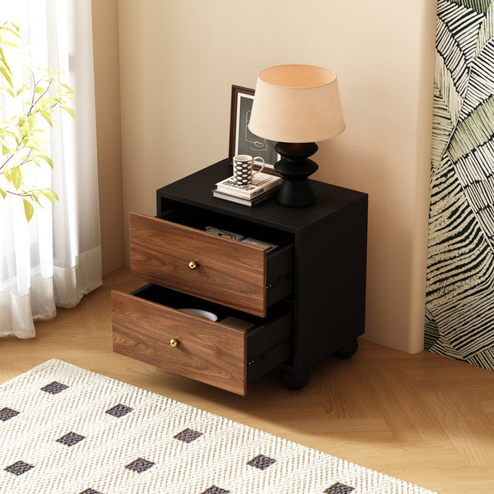 Traditioneller Vintage-Nachttisch aus Paulownia-Holz, Kiefernholz und Eisen mit 2 Schubladen für das Schlafzimmer 