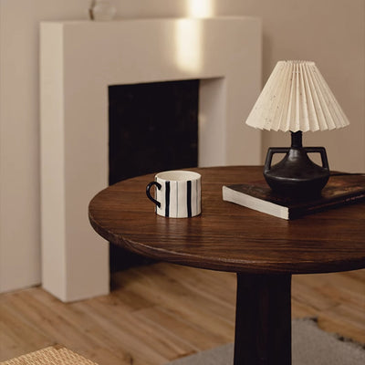 Moderner Mid-Century Couchtisch aus Massivholz mit gekreuztem Fuß für das Wohnzimmer 