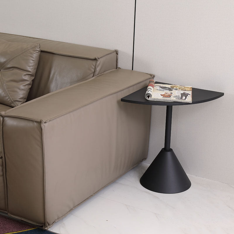 Modern Minimalist Carbon Steel Triangular & Fan-Shaped End Table For Living Room
