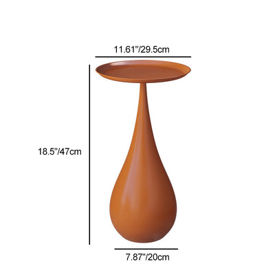 Moderner luxuriöser runder Beistelltisch aus Kohlenstoffstahl mit Wassertropfenfuß, eleganter Beistelltisch für das Wohnzimmer 