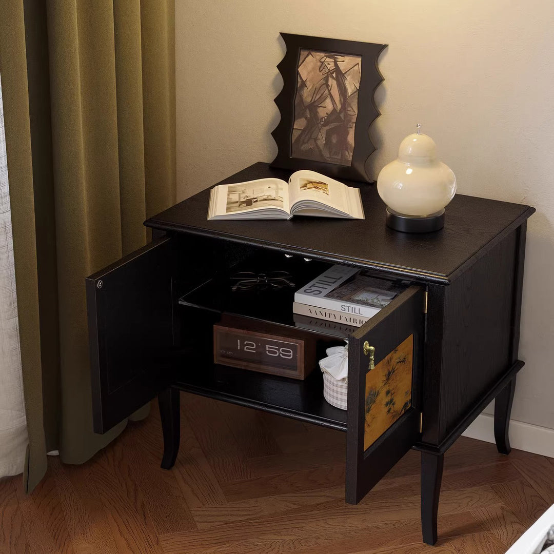 Traditioneller Vintage-Nachttisch aus quadratischem Sperrholz aus weißer Esche und Xiangyunsha-Seide mit 1 Schrank/2 Schubladen fürs Schlafzimmer 