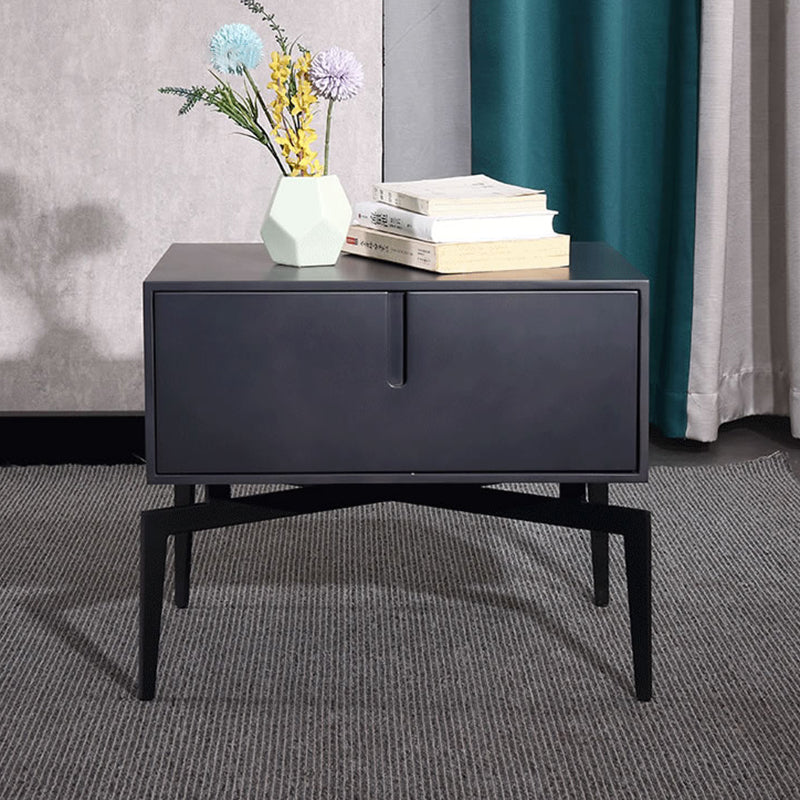 Moderner minimalistischer quadratischer dunkelgrauer Nachttisch mit 1 Schublade für das Schlafzimmer 